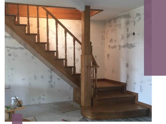 Ремонт деревянных лестниц в Октябрьском: быстро и качественно