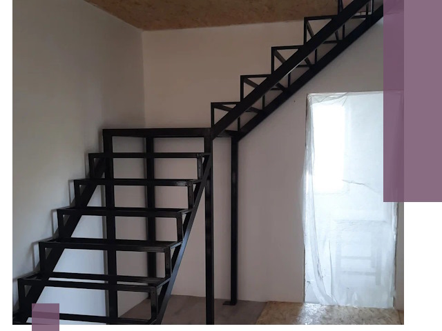 Ремонт металлических лестниц в Октябрьском: быстро и надежно