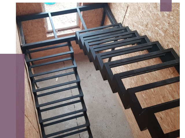 Демонтаж лестниц на металлокаркасе в Октябрьском от 7457 руб. за м²