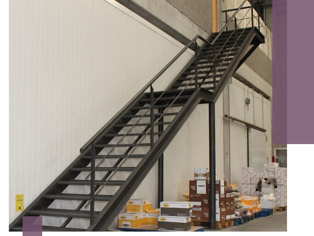 Лестницы для производства в Октябрьском — изготовление и монтаж