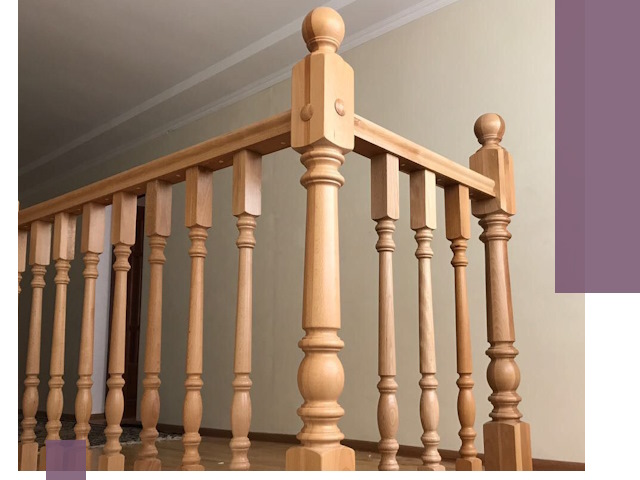 Деревянные перила на заказ в Октябрьском: монтаж и изготовление