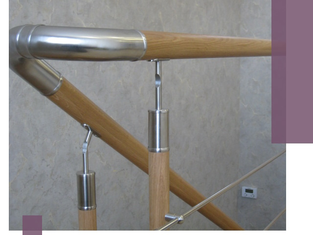 Комбинированные перила на заказ в Октябрьском — монтаж и производство