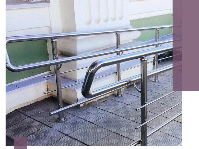 Ограждения пандусов из металла и нержавейки в Октябрьском