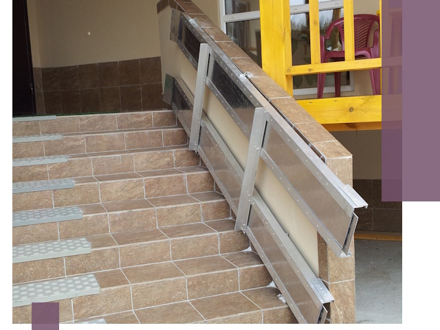 Откидные пандусы под ключ в Октябрьском — монтаж и демонтаж