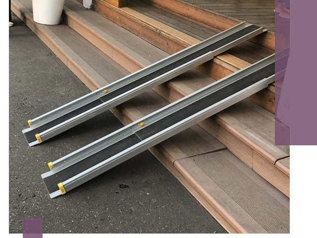 Телескопические пандусы под ключ в Октябрьском — изготовление и монтаж