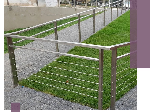 Ремонт газонных ограждений в Октябрьском: качественно и оперативно